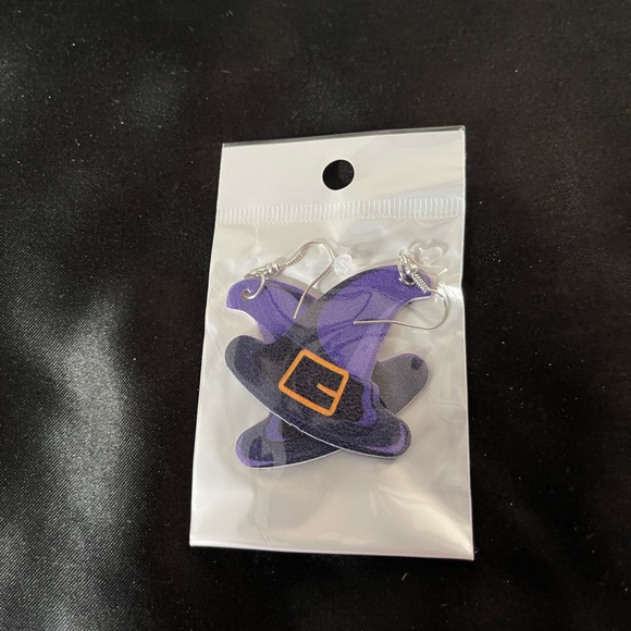 👻 Halloween Witch Hat Earrings - Picture 3 of 3